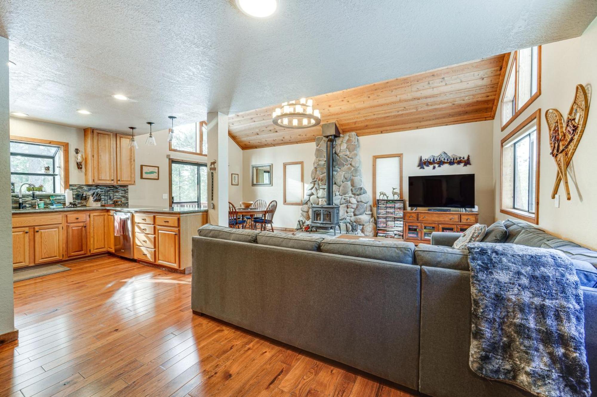 Family-Friendly Truckee Cabin In Tahoe Donner! Εξωτερικό φωτογραφία